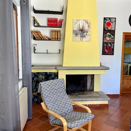 Casa Di Fiora Apartment *